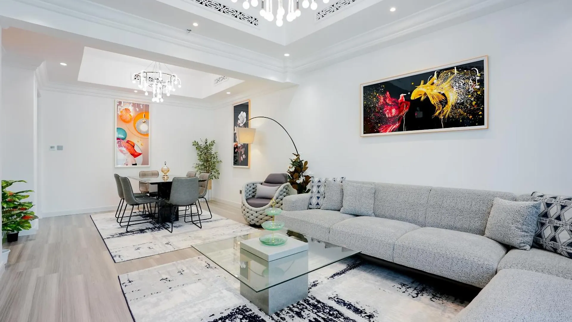 Luxurious 2 Bedroom Apartment With Dubai Mall Fountain View Facing Burj Khalifa